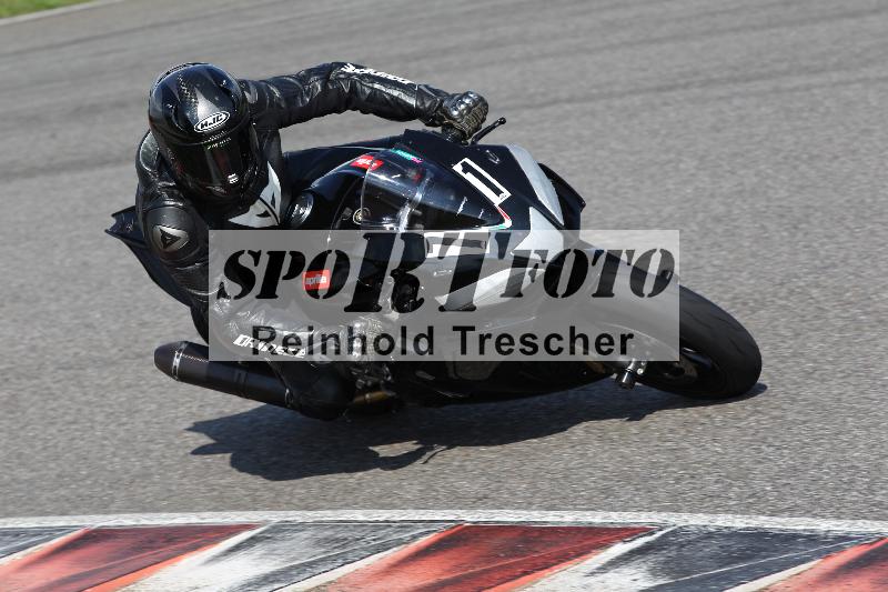 Archiv-2022/14 26.04.2022 PROMAX ADR/Gruppe gruen/71